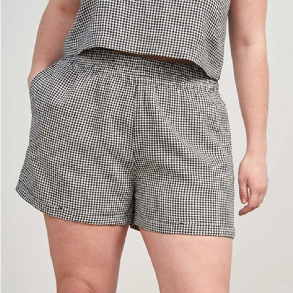 NWOT United by Blue linen pull-on shorts, gingham